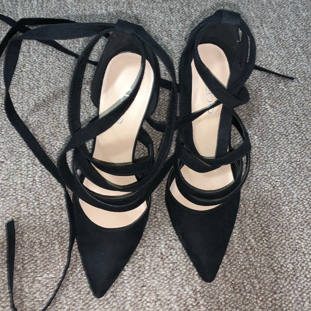 Black Aldo Laceup Shoes 8.5